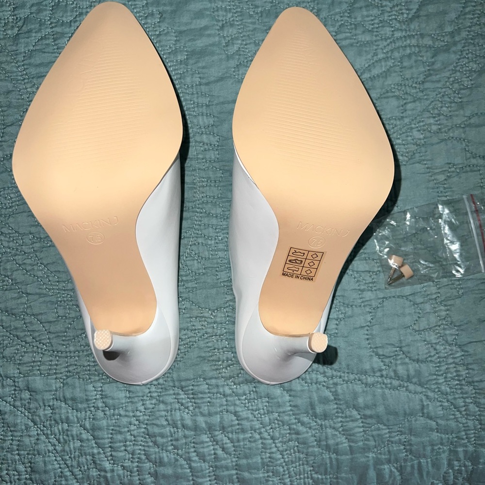 ⚡️Mackin J Rhinestone Mule - Picture 9 of 10
